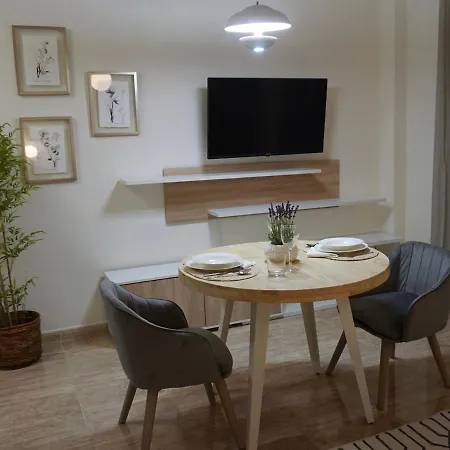 Hernan Cortes דירה