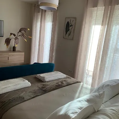 Hernan Cortes ויינואבה דה לה סרנה