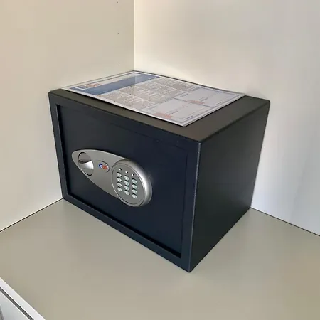 Hernan Cortes * ויינואבה דה לה סרנה